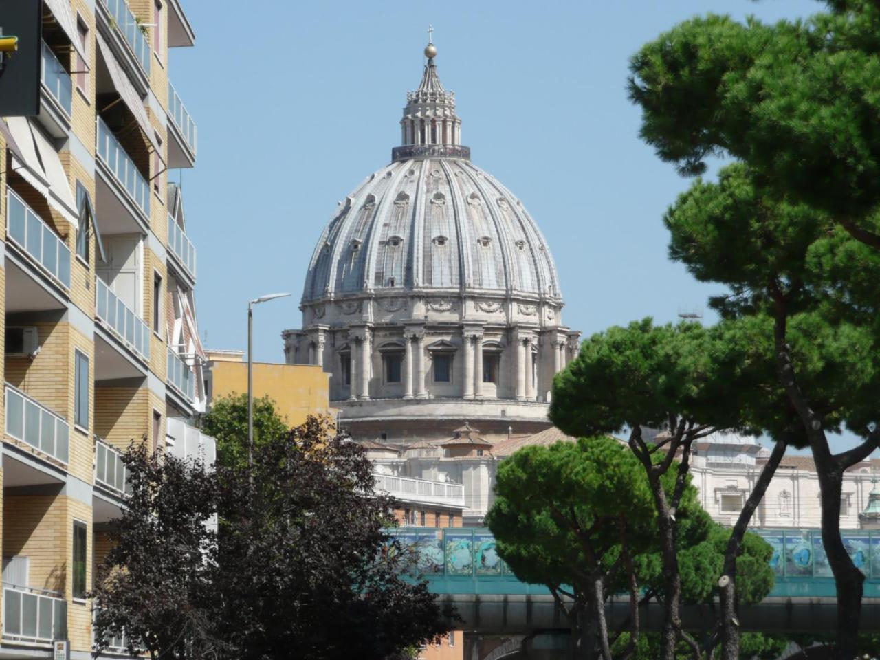 B&B Alla Cupola Di San Pietro Rom Eksteriør billede